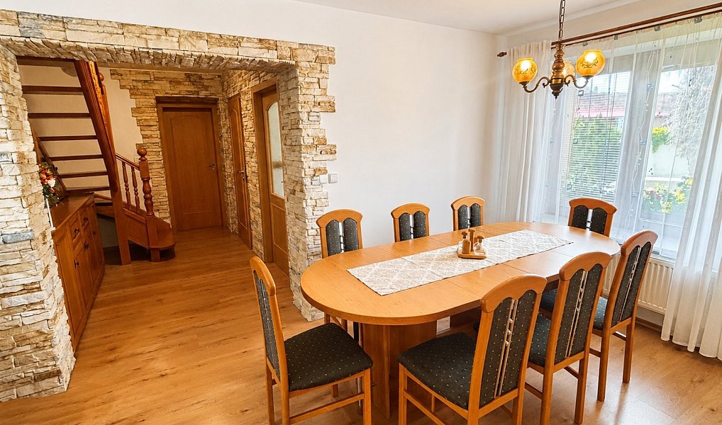 Prodej domu 146 m² s pozemkem 192 m², Syrovice – náhled fotky 10