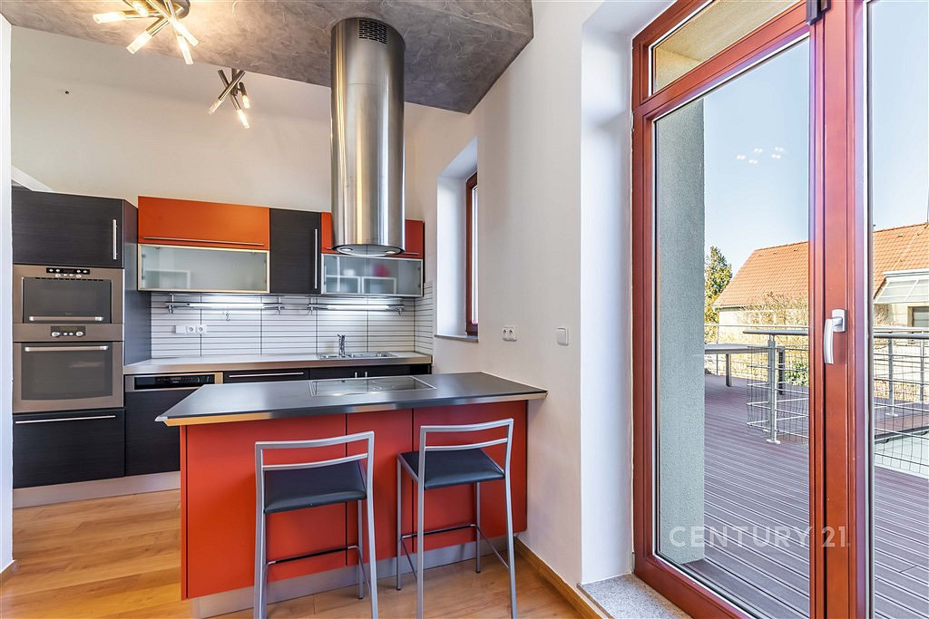 Pronájem domu 156 m² s pozemkem 162 m² — photo 4
