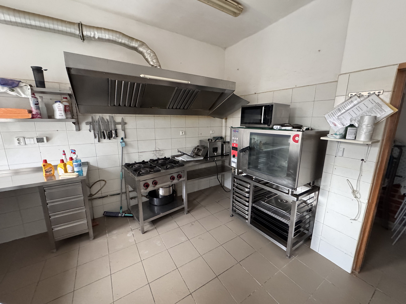Prodej ubytovacího objektu 358 m² – fotografie 5