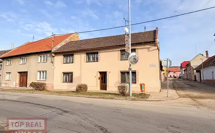 Prodej domu 230 m² s pozemkem 498 m², Hlavní, Zborovice, okres Kroměříž