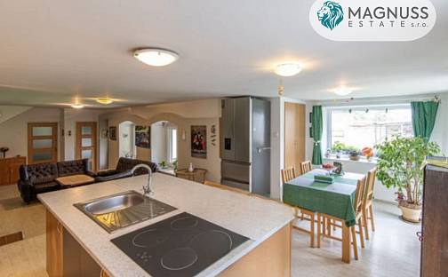 Prodej domu 210 m² s pozemkem 1 877 m², Hvozd - Klužínek, okres Prostějov