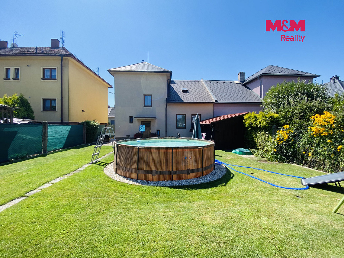 Prodej domu 180 m² s pozemkem 369 m² – fotografie 3