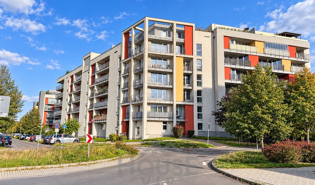 Prodej bytu 2+kk 59 m², Praha – náhled fotky 17
