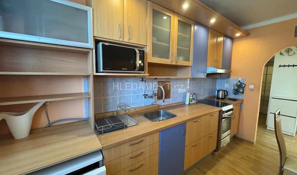 Pronájem bytu 2+1 57 m², Praha – náhled fotky 2