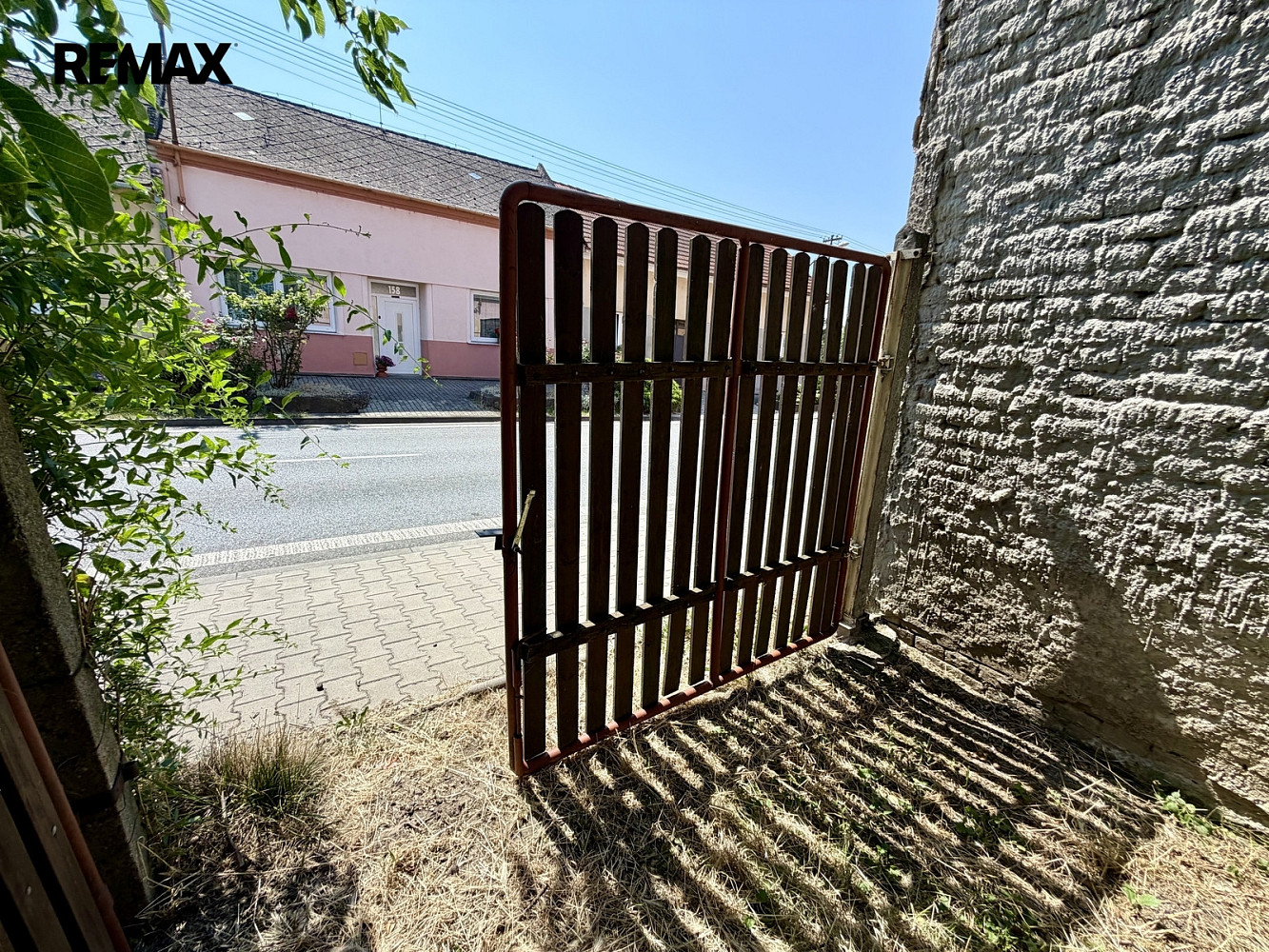 Prodej stavebního pozemku 256 m² — photo 3