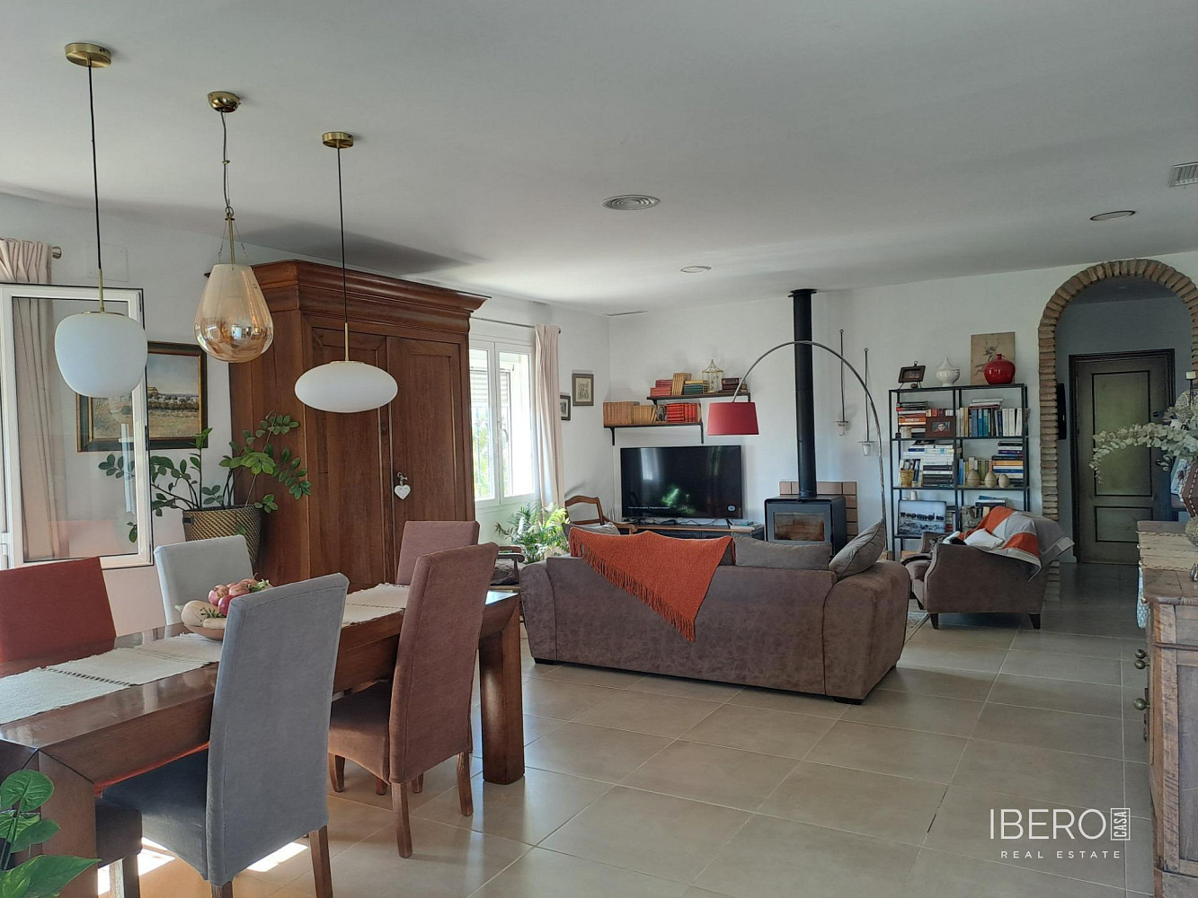 Prodej domu 2 560 m² s pozemkem 2 304 m² — photo 4