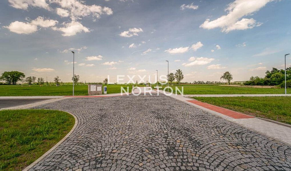 Prodej stavebního pozemku 1 317 m², Choťánky – náhled fotky 6