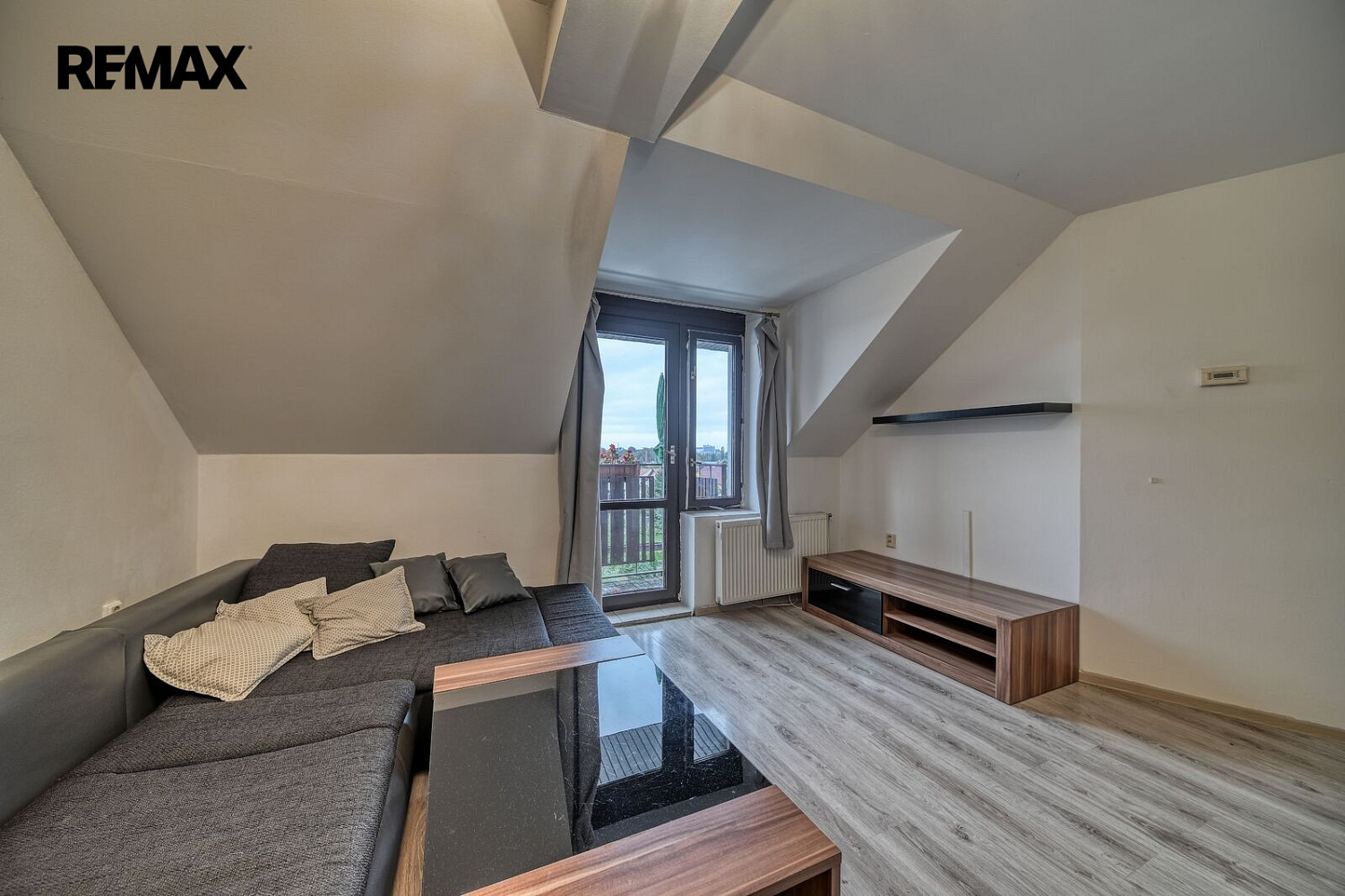 Pronájem bytu 2+1 47 m² – fotografie 5