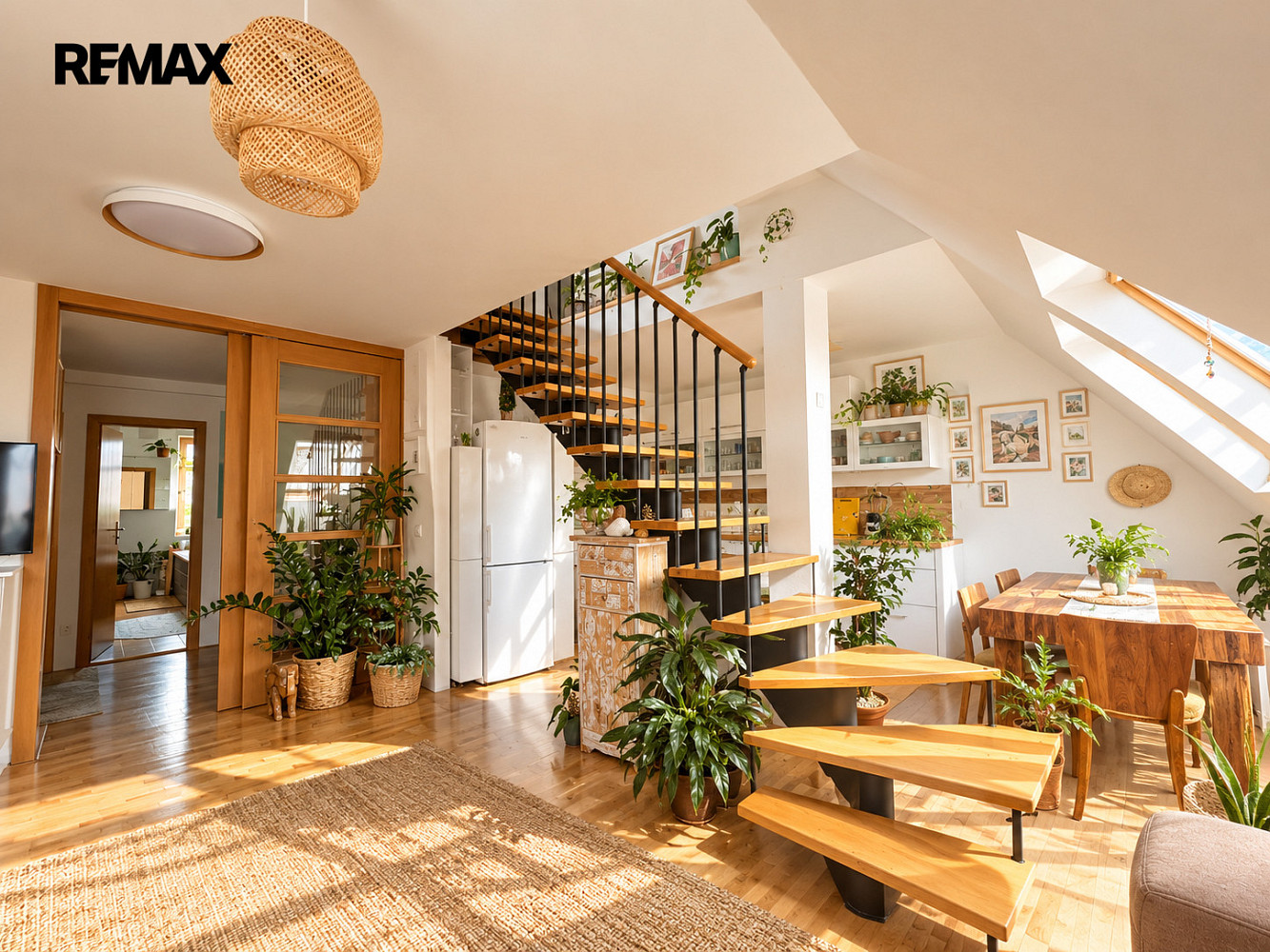 Pronájem bytu 4+kk 134 m² – fotografie 4