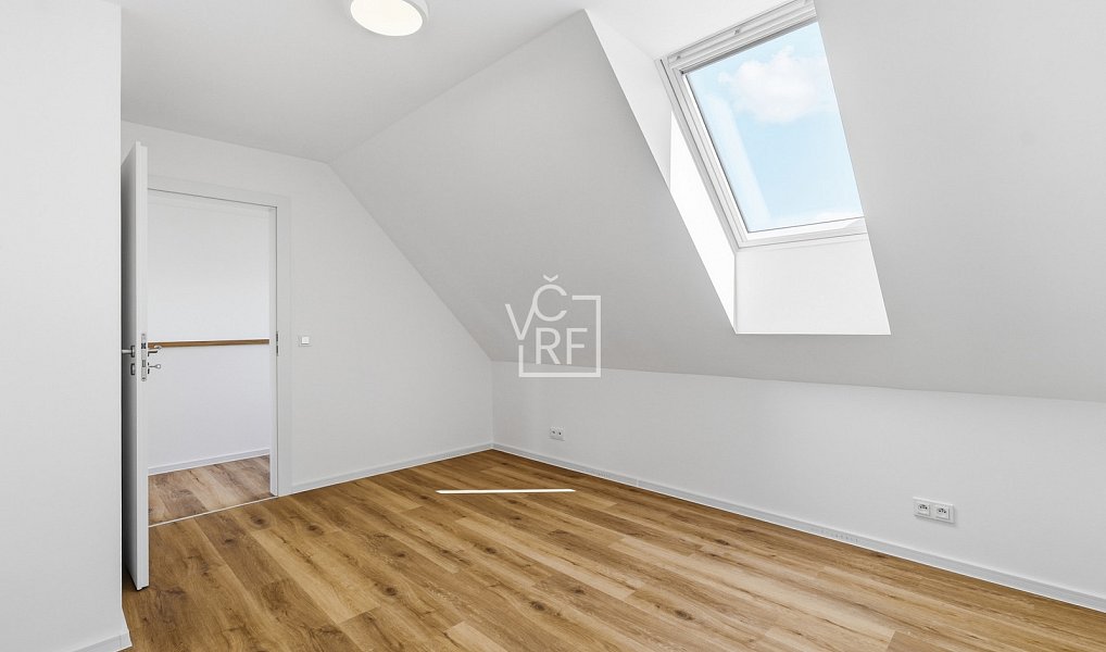 Pronájem domu 148 m² s pozemkem 255 m², Chlumec nad Cidlinou – náhled fotky 27