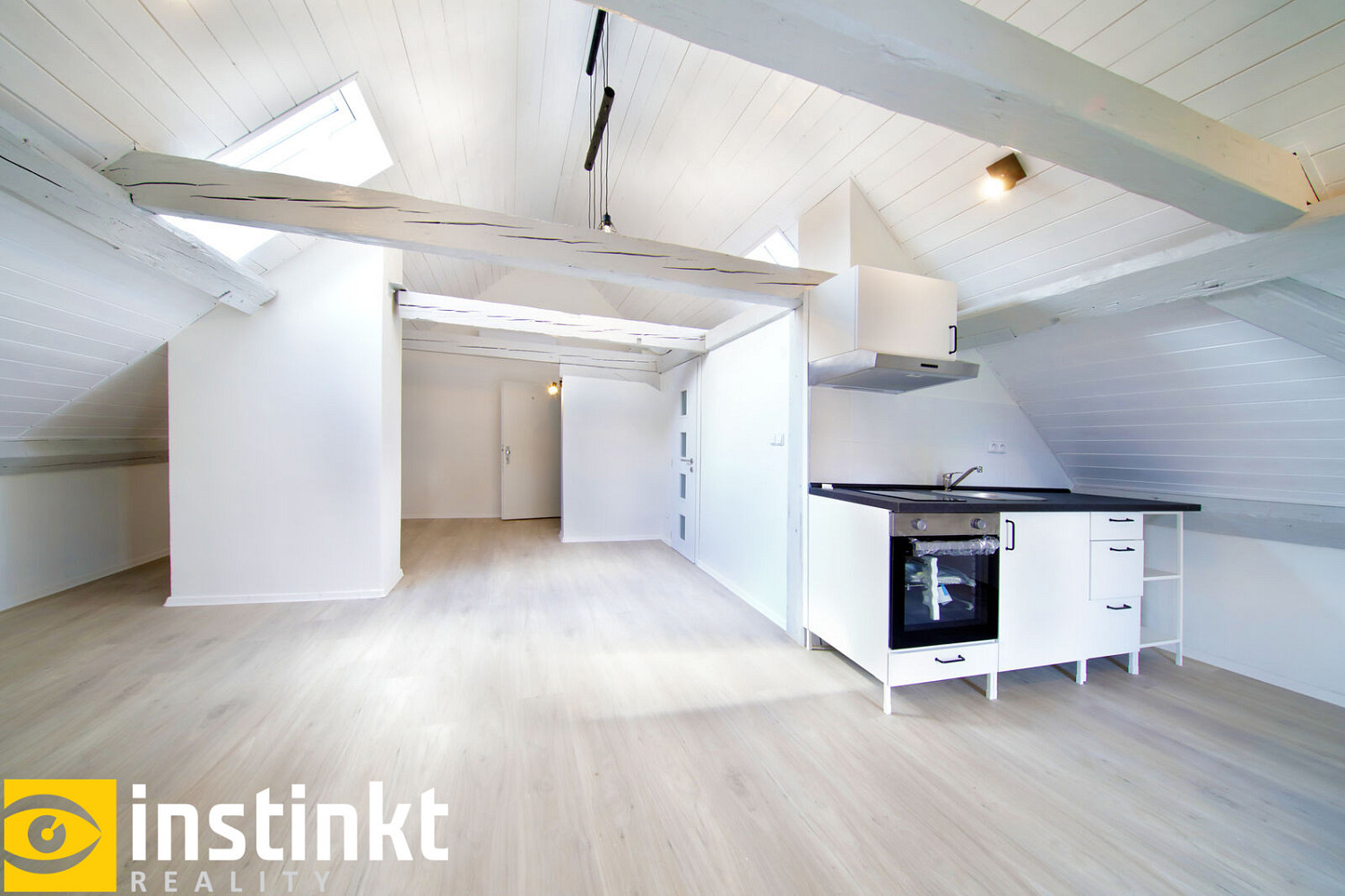 Pronájem bytu 1+kk 39 m²