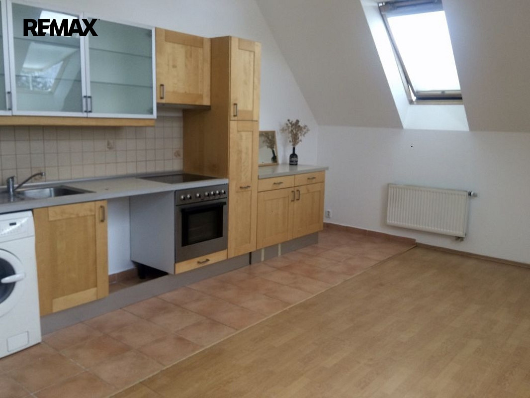 Pronájem bytu 2+kk 50 m²