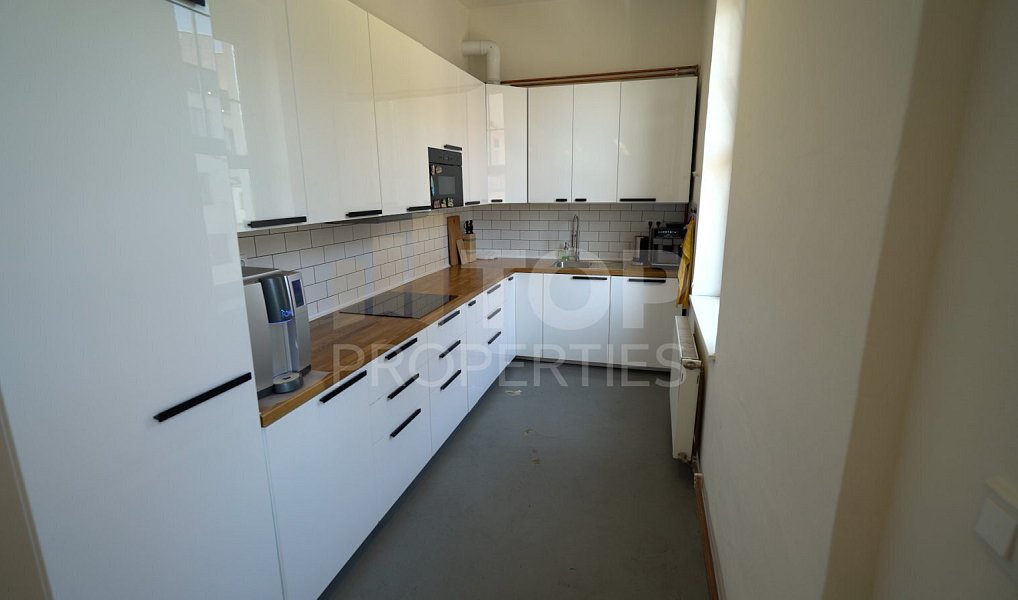 Pronájem kanceláře 368 m², Praha – náhled fotky 7