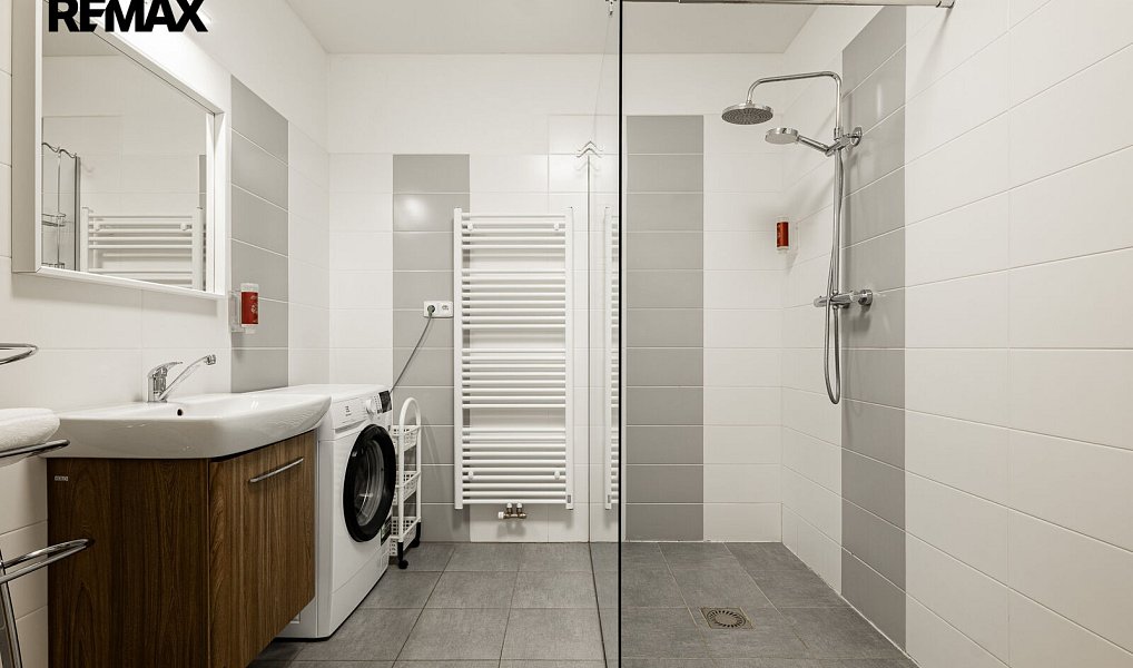 Prodej bytu 3+kk 91 m², Frymburk – náhled fotky 11