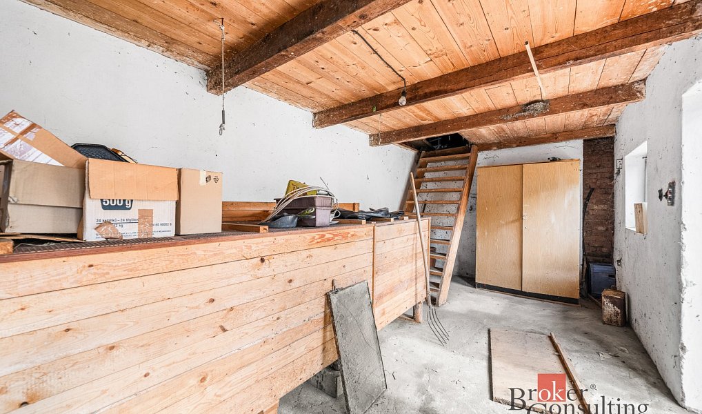 Prodej domu 77 m² s pozemkem 1 095 m², Ejpovice – náhled fotky 28