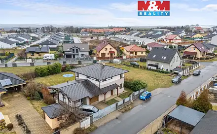 Prodej domu 126 m² s pozemkem 771 m², Akátová, Buštěhrad, okres Kladno