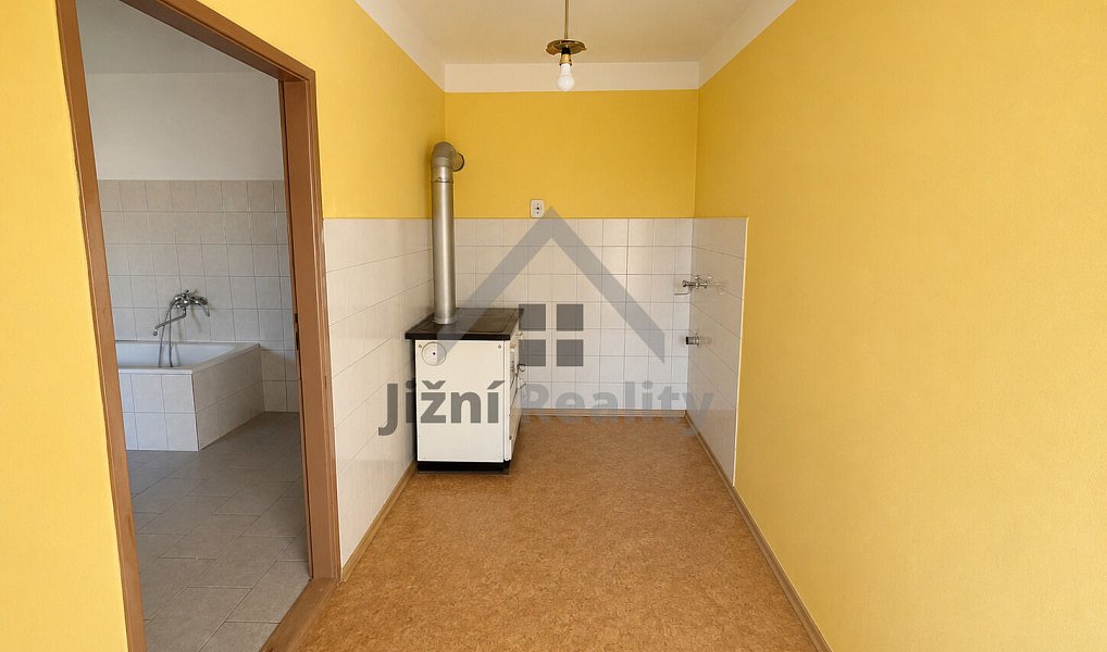 Prodej domu 205 m² s pozemkem 641 m², Nové Hrady – náhled fotky 8