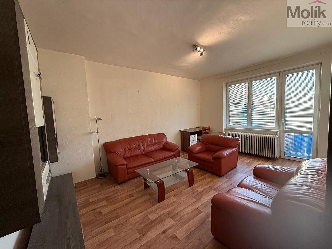 Pronájem bytu 2+1 52 m² – fotografie 3