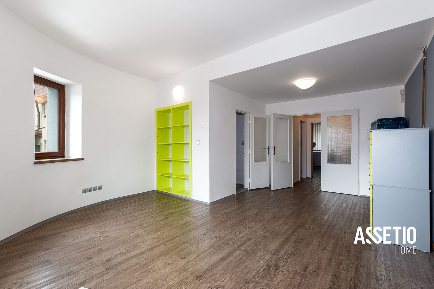 Pronájem obchodních prostor 61 m² – pohled 4