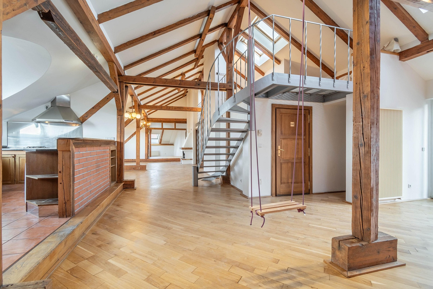 Prodej bytu atypického 316 m²