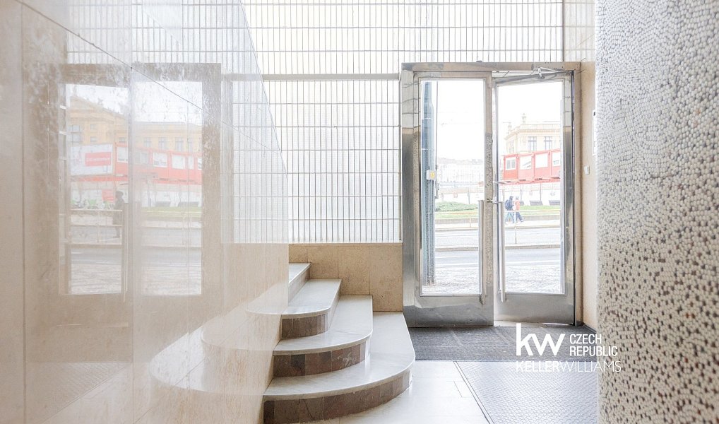 Prodej bytu 2+1 63 m², Praha – náhled fotky 25