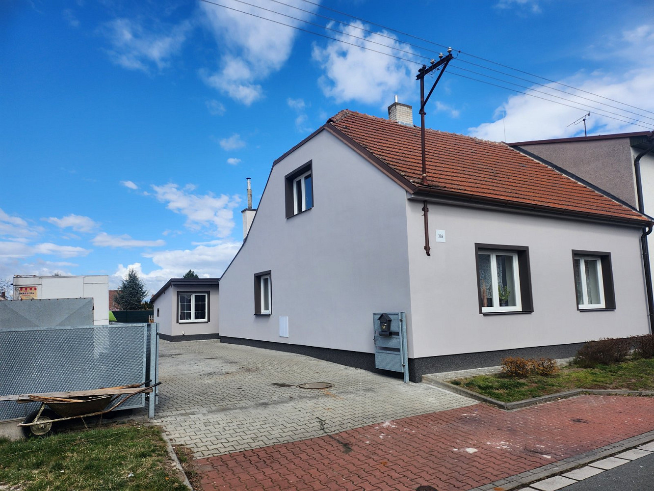 Prodej domu 135 m² s pozemkem 392 m²