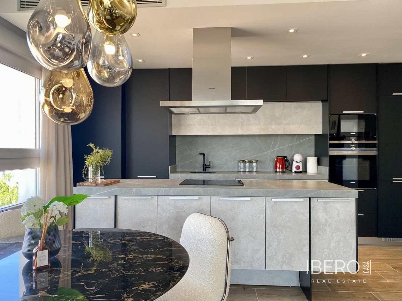 Piso 4+kk – Torrevieja, Urbanización Los Balcones - Más