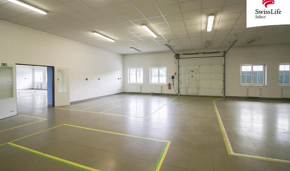Prodej výrobních prostor 783 m², Kamenice – náhled fotky 9