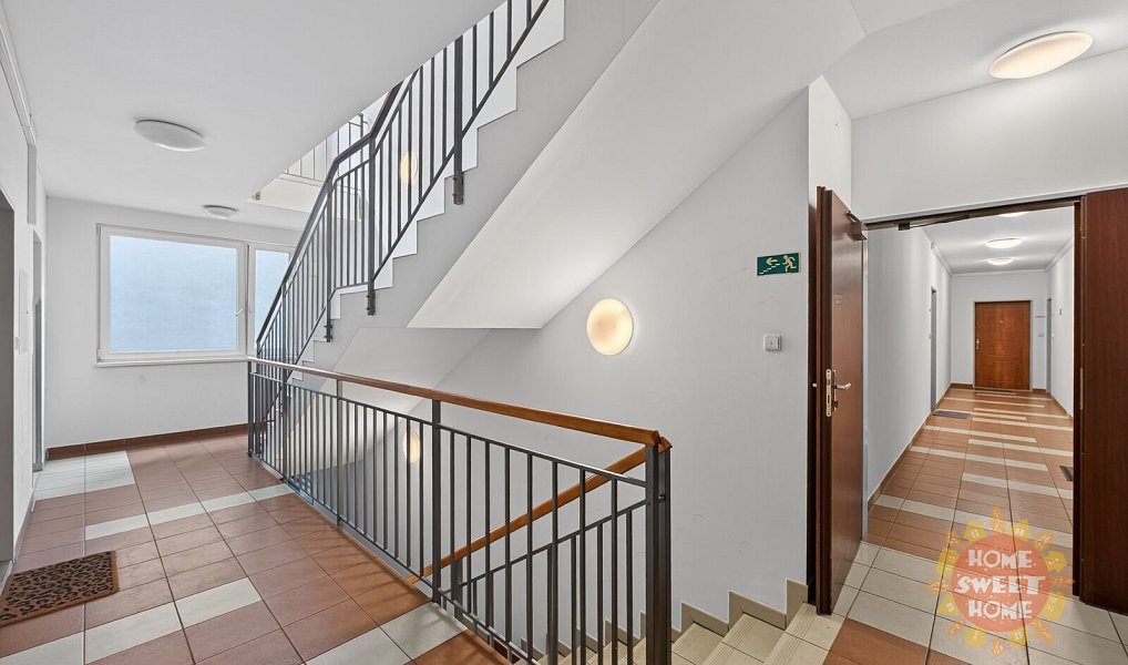 Pronájem bytu 2+kk 50 m², Praha – náhled fotky 14