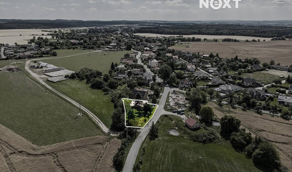 Prodej stavebního pozemku 1 045 m², Doubek – náhled fotky 3