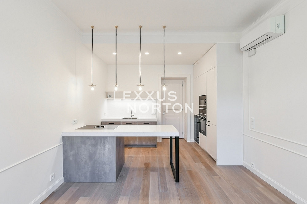 Pronájem bytu 2+kk 56 m² – fotografie 2