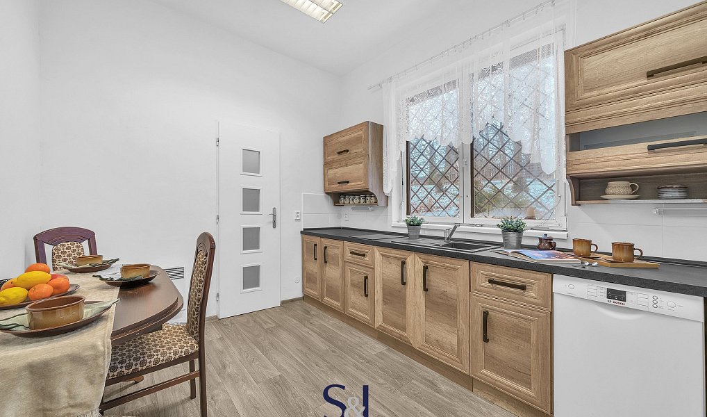 Prodej domu 201 m² s pozemkem 1 909 m², Chotovice – náhled fotky 4