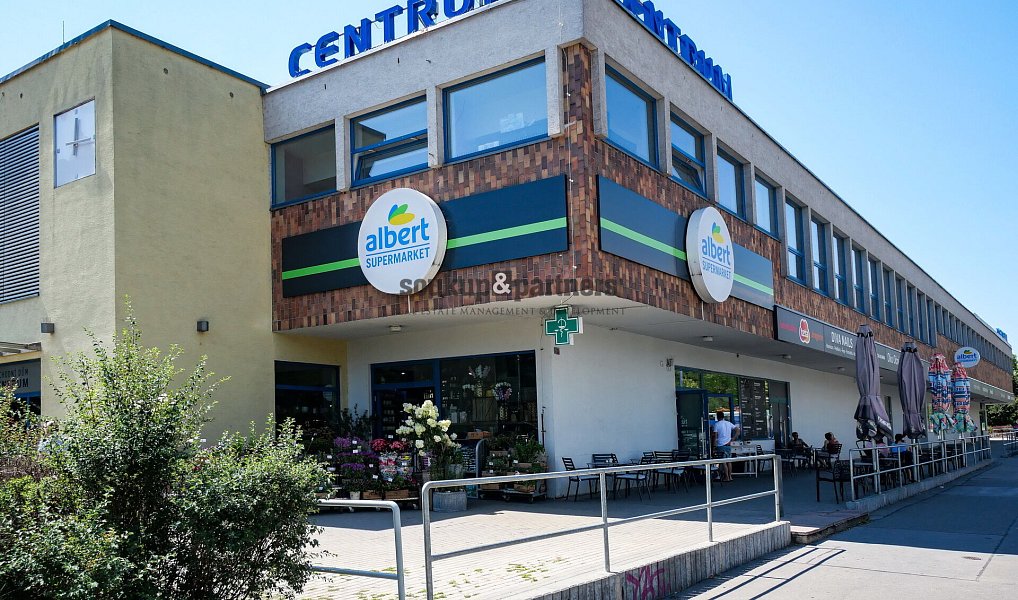 Pronájem obchodních prostor 25 m², Praha – fotka 1 z 12