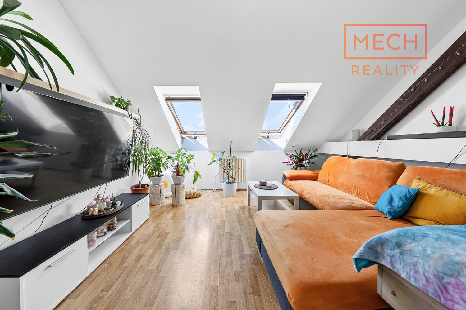 Prodej bytu 2+kk 71 m² – fotografie 2