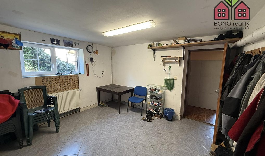 Prodej domu 230 m² s pozemkem 939 m², Záluží – náhled fotky 17