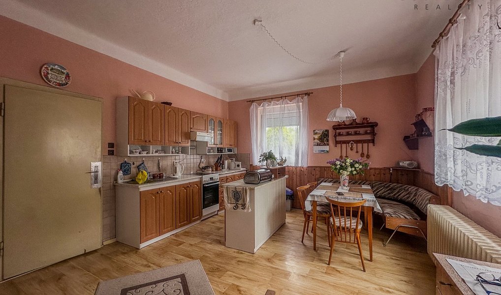 Prodej domu 250 m² s pozemkem 514 m², Staňkov – náhled fotky 33