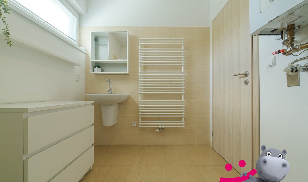 Prodej domu 158 m² s pozemkem 735 m², Ostrata – náhled fotky 22