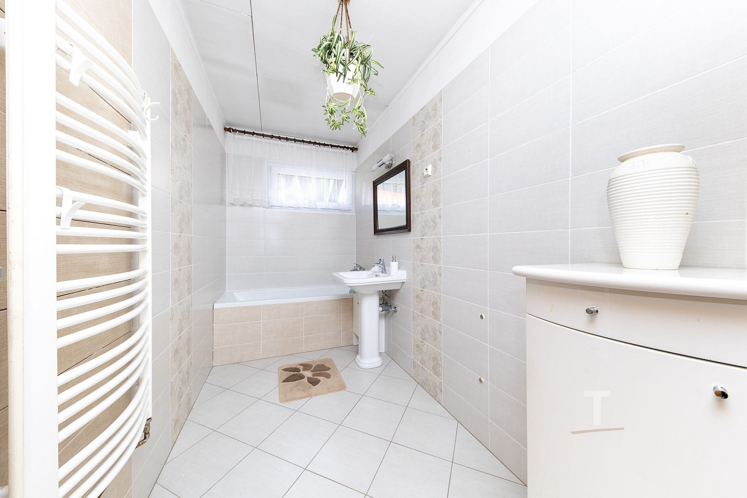 Prodej domu 260 m² s pozemkem 822 m² – fotografie 5