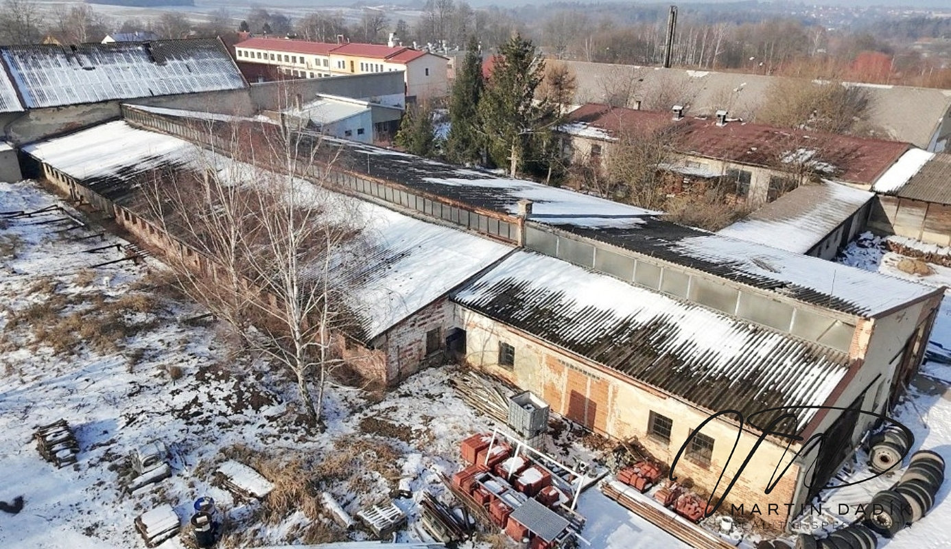 Pronájem skladovacích prostor 200 - 2000 m², Proseč u Skutče – pohled 2
