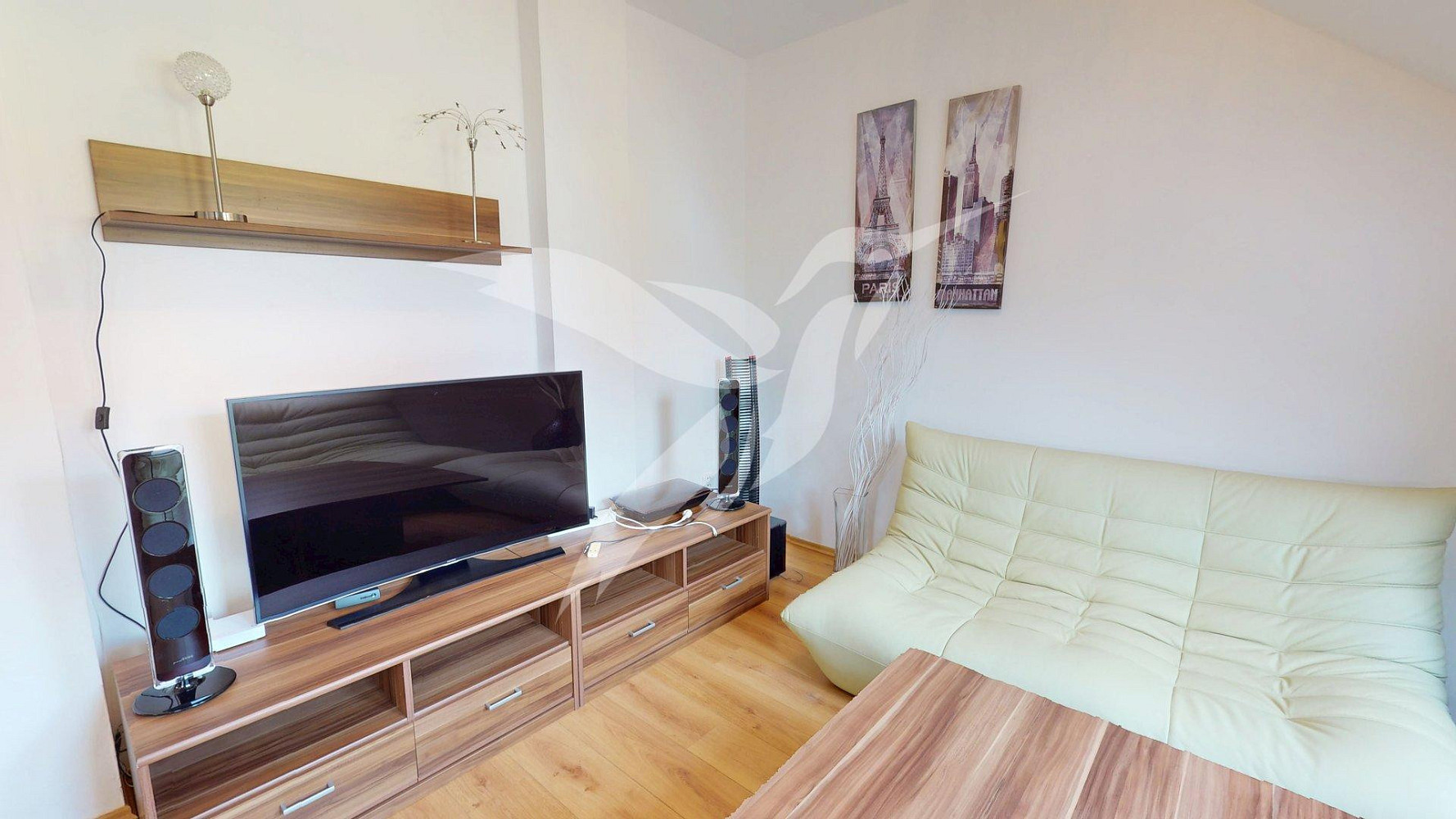 Pronájem bytu 3+1 150 m² – fotografie 4