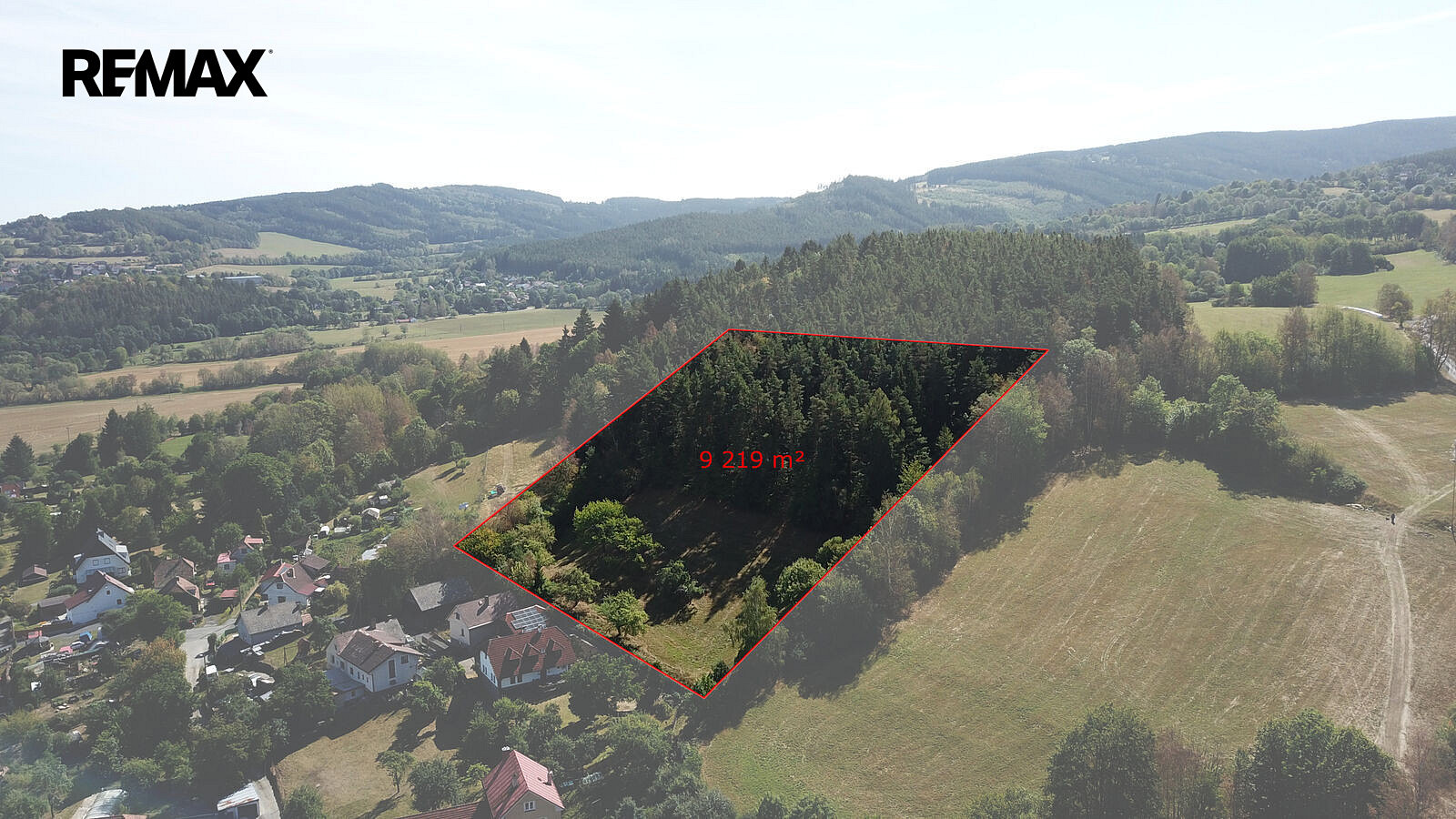 Prodej stavebního pozemku 9 219 m²