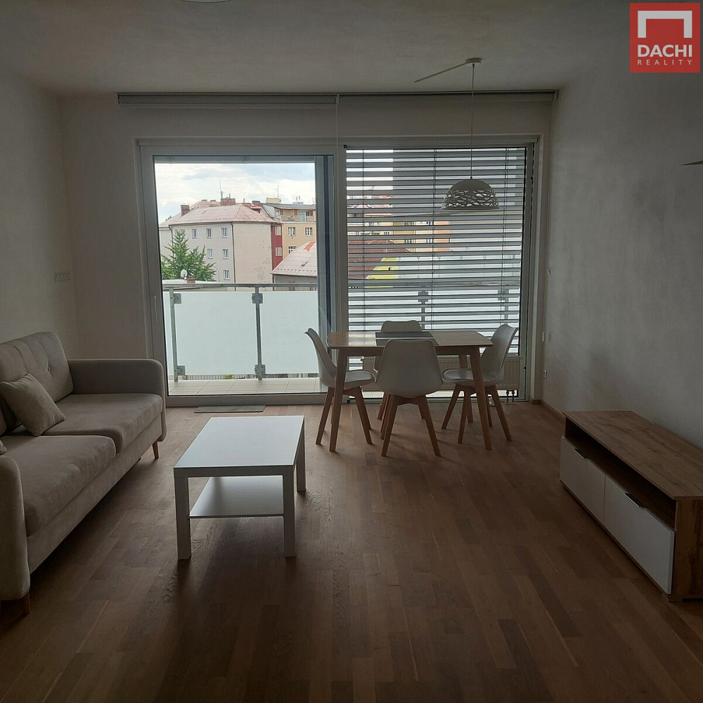 Pronájem bytu 3+kk 91 m² – fotografie 4