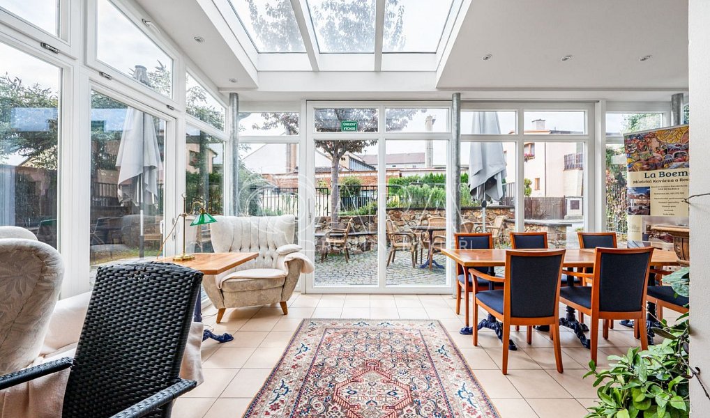 Prodej domu 377 m² s pozemkem 577 m², Radnice – náhled fotky 23