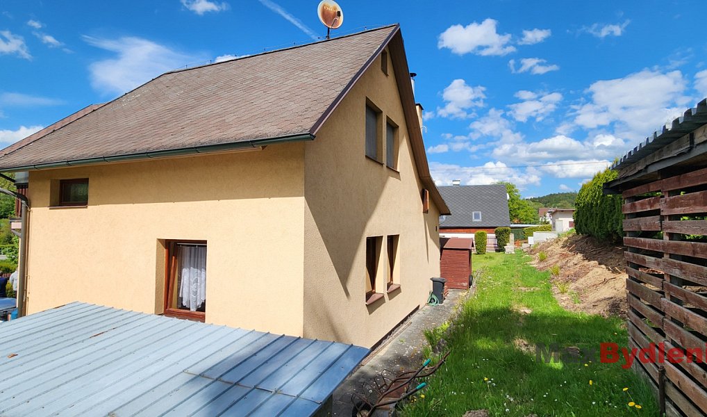 Prodej domu 168 m² s pozemkem 961 m², Nová Ves – náhled fotky 4