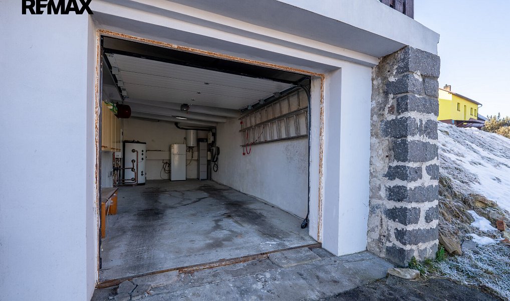 Prodej domu 180 m² s pozemkem 190 m², Stachy – náhled fotky 27