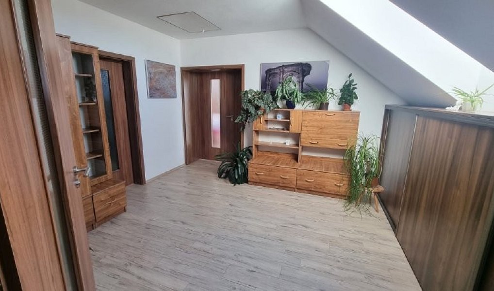 Prodej domu 200 m², Jihlava – náhled fotky 23