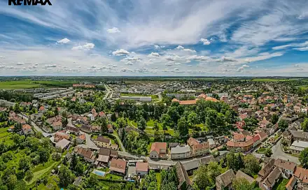 Prodej stavebního pozemku 9 806 m², Buštěhrad, okres Kladno
