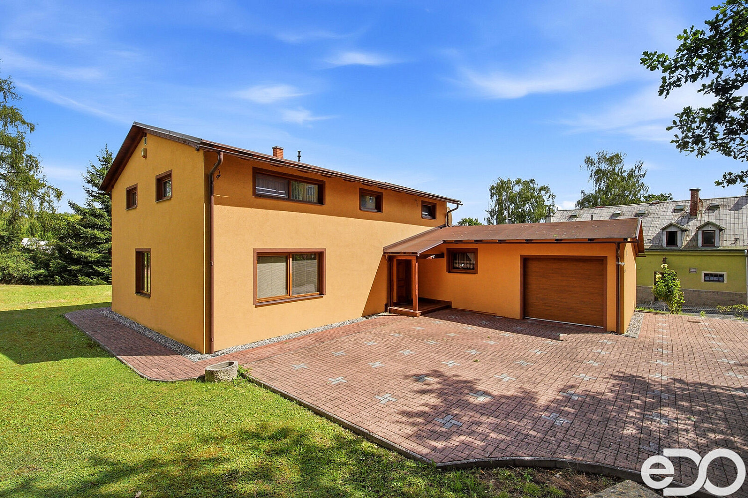 Prodej domu 300 m² s pozemkem 1 492 m²