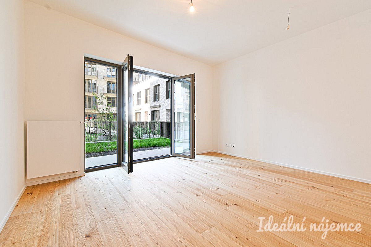 Pronájem bytu 1+kk 35 m² — photo 5