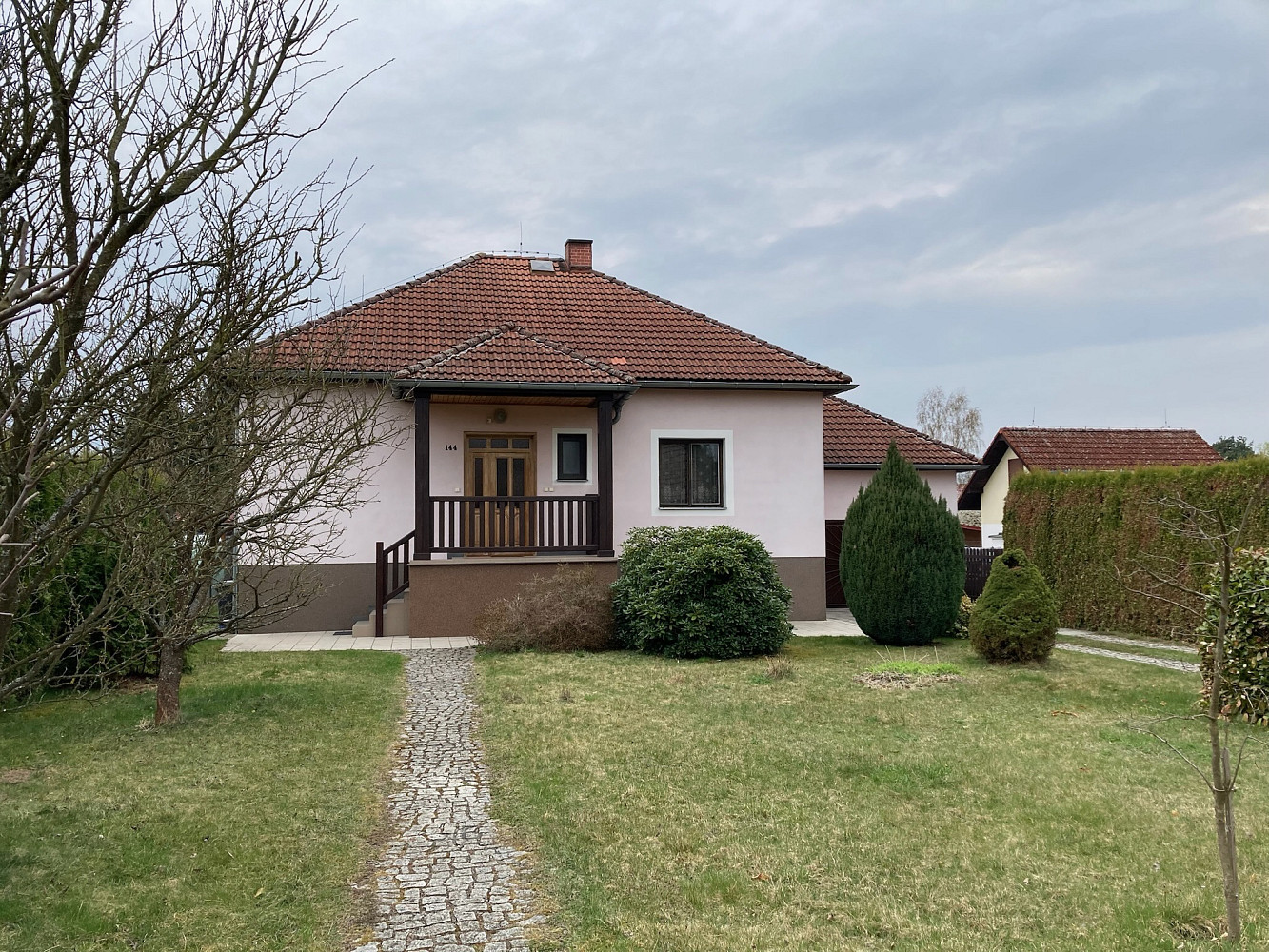Prodej domu 140 m² s pozemkem 640 m²